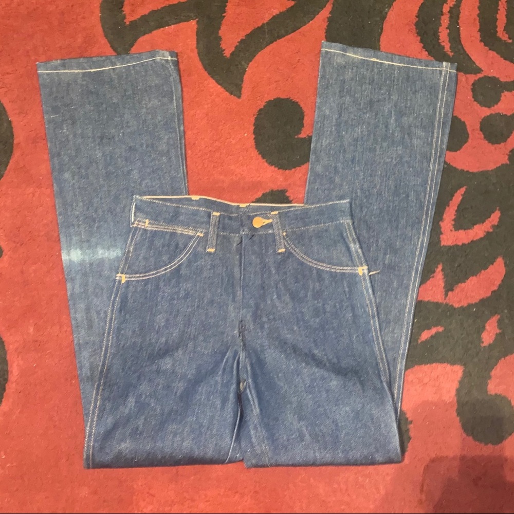 Wrangler Dark Blue Wide Leg vintage Jeans - Picture 5 of 5